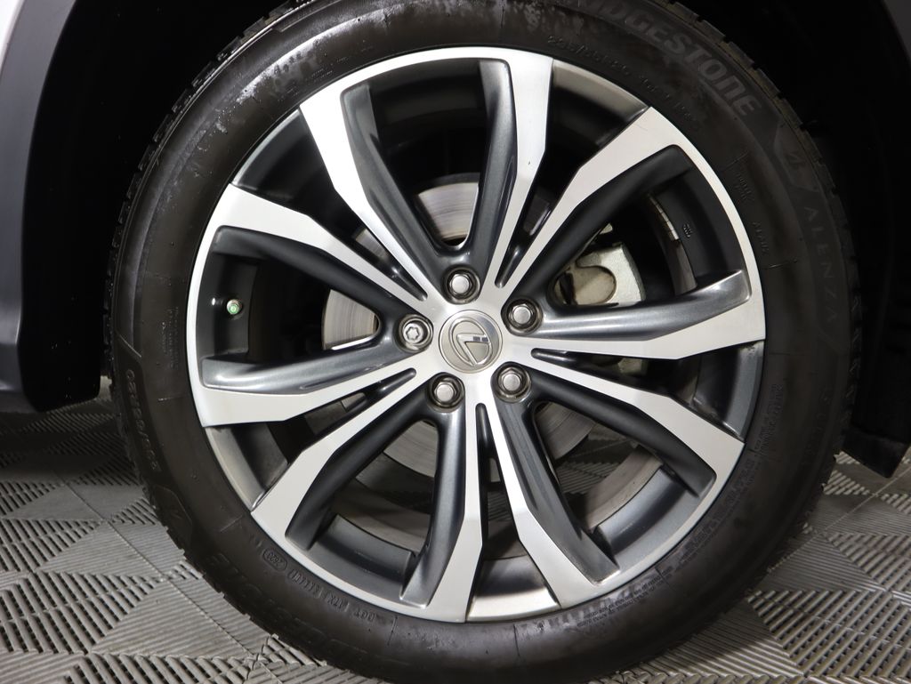 Thumbnail: 2017 Lexus RX - 32