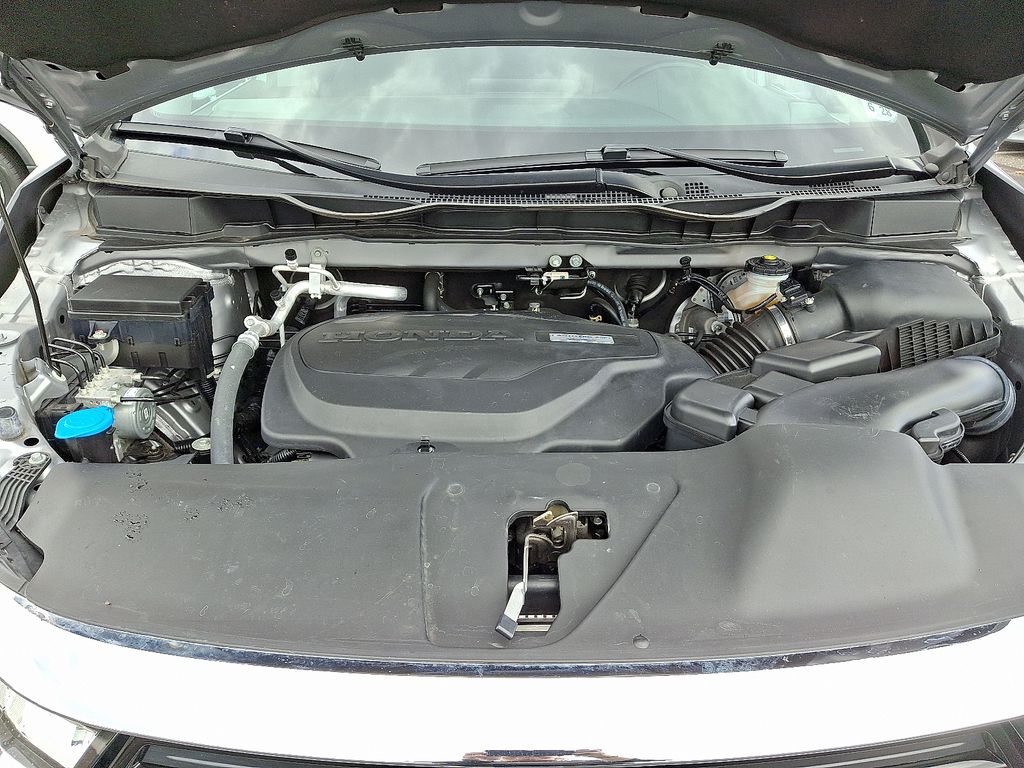 Thumbnail: 2023 Honda Odyssey - 32
