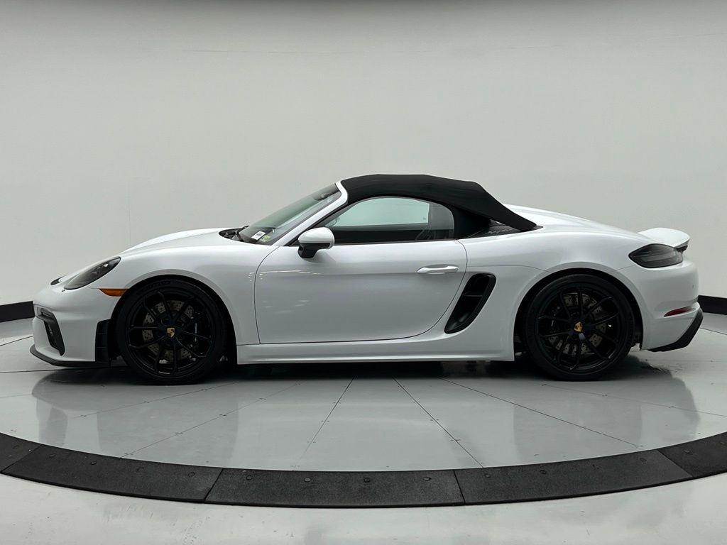 Thumbnail: 2023 Porsche  - 2