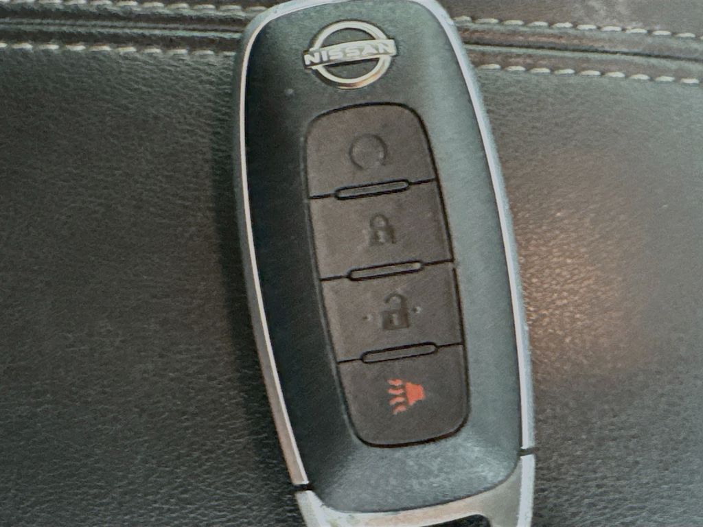 Used Car 2024 Nissan Pathfinder  Sv For Sale Under $30,000 In Austin, Texas