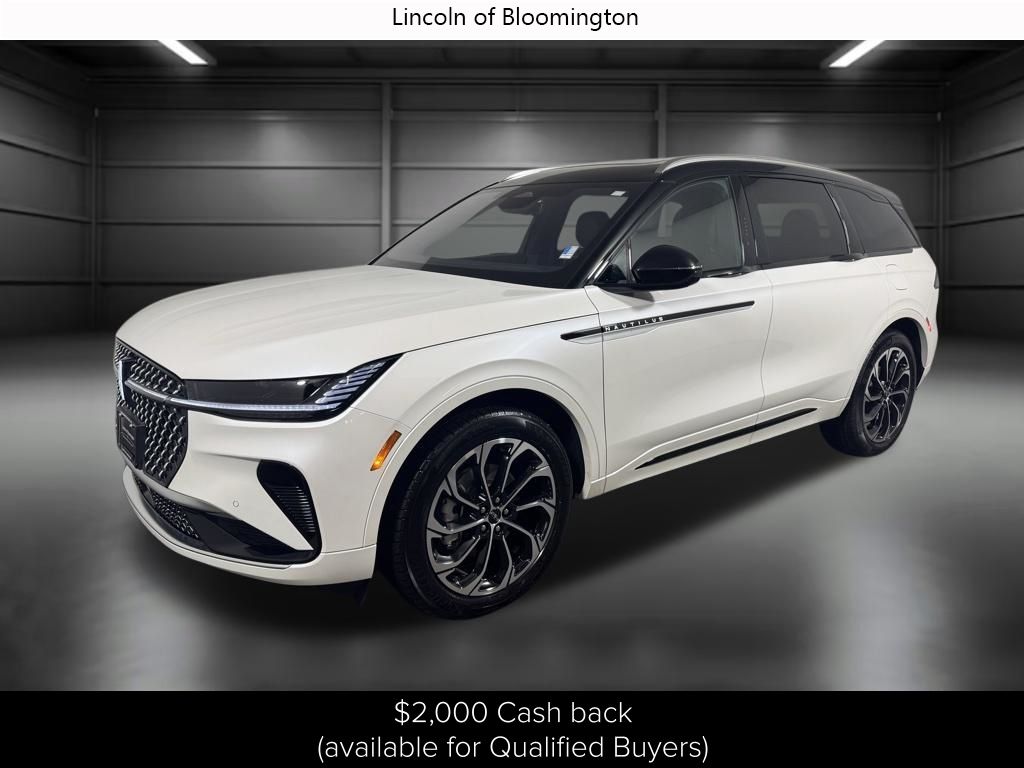 White Platinum Clearcoat Metallic 2026 Lincoln Nautilus Reserve AWD SUV / Crossover All-Wheel Drive 8-Speed Automatic