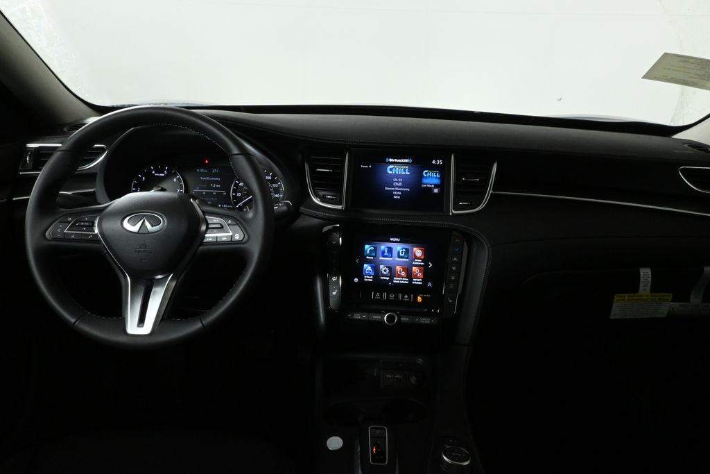 Thumbnail: 2025 INFINITI QX50 - 15