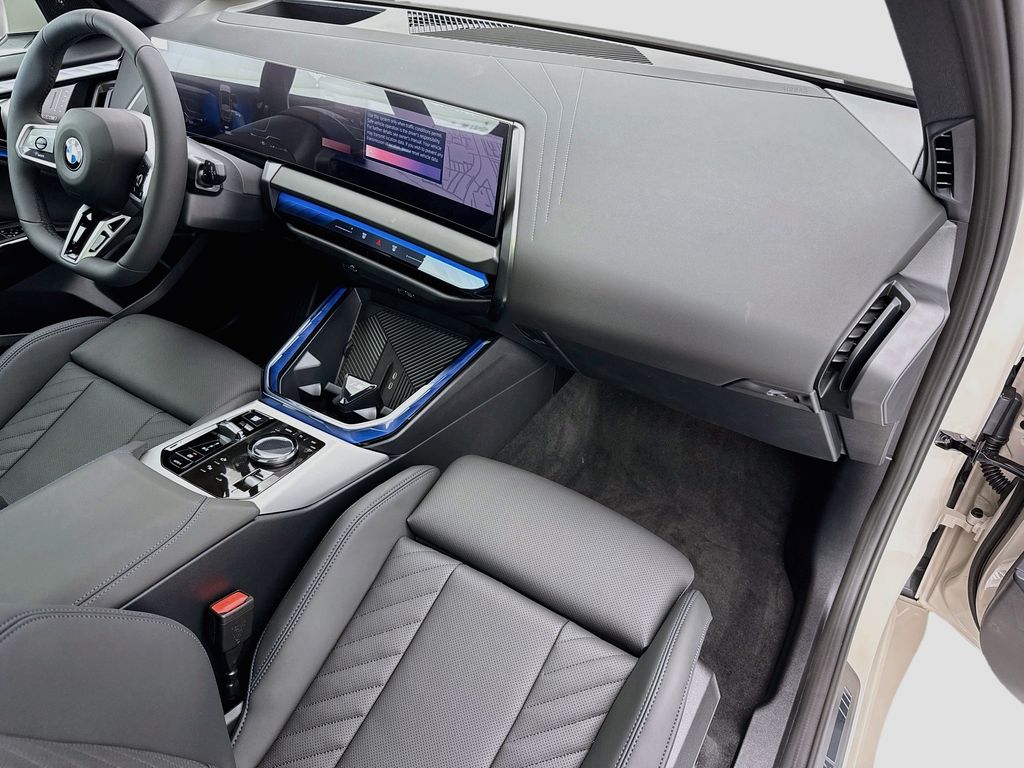 Thumbnail: 2026 BMW X3 - 16