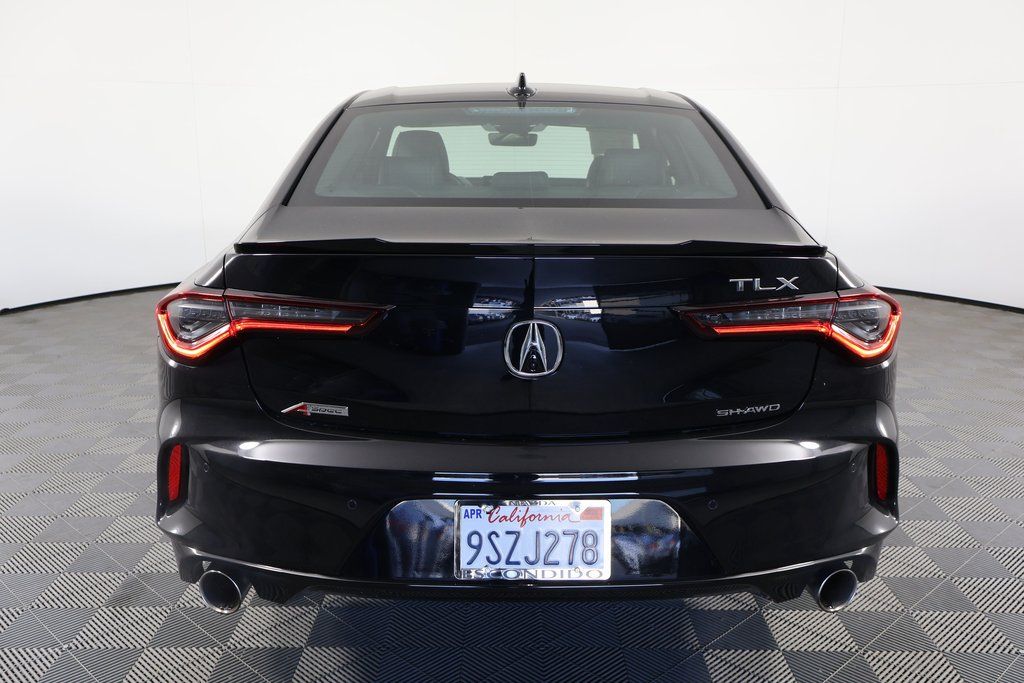 Thumbnail: 2025 Acura TLX - 5