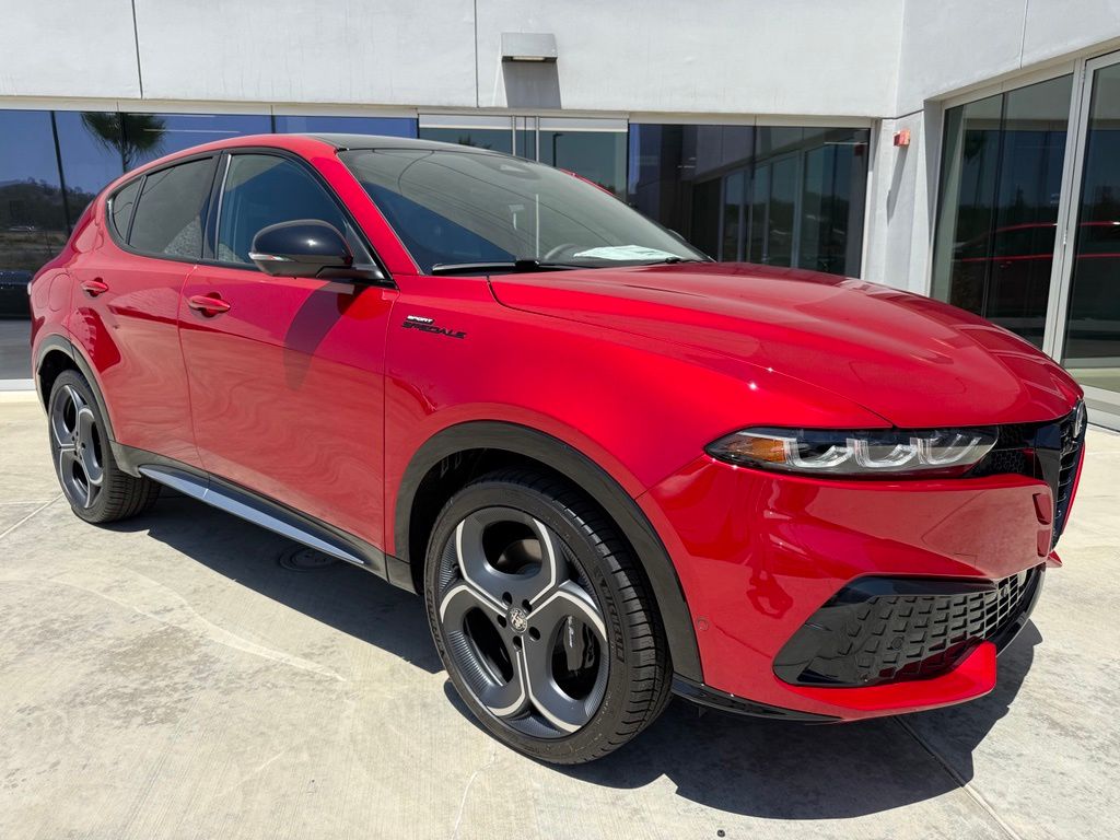 Rosso Brera 2026 Alfa Romeo Tonale SUV / Crossover All-Wheel Drive 9-Speed Automatic