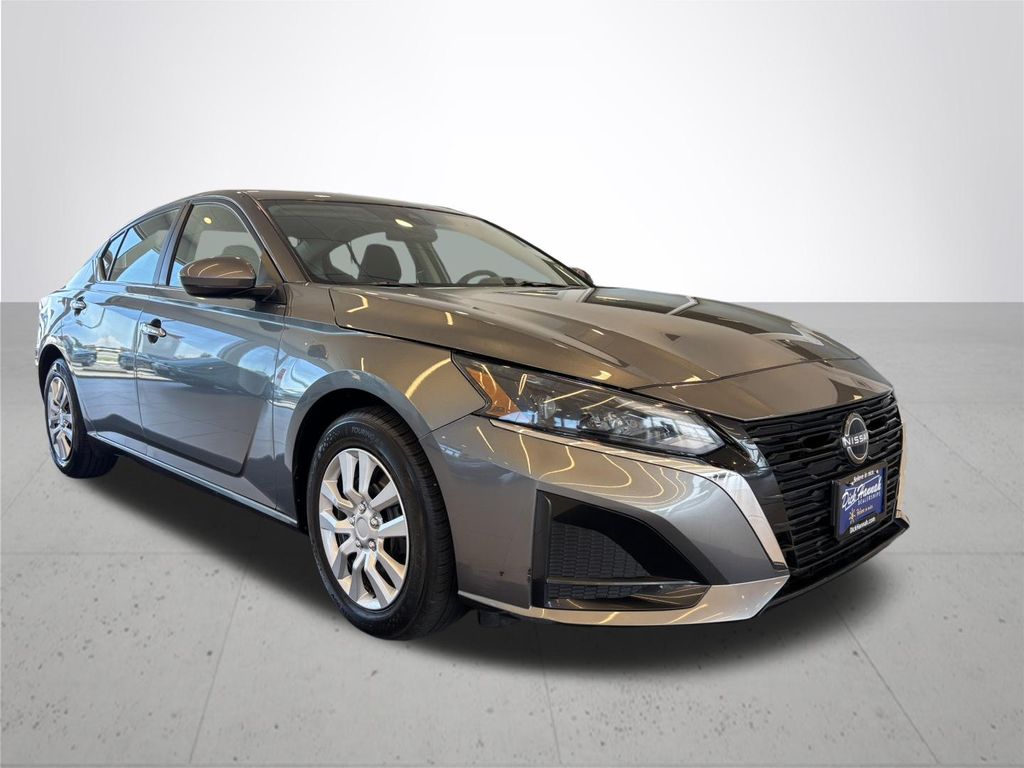 2023 Nissan Altima 2.5 S