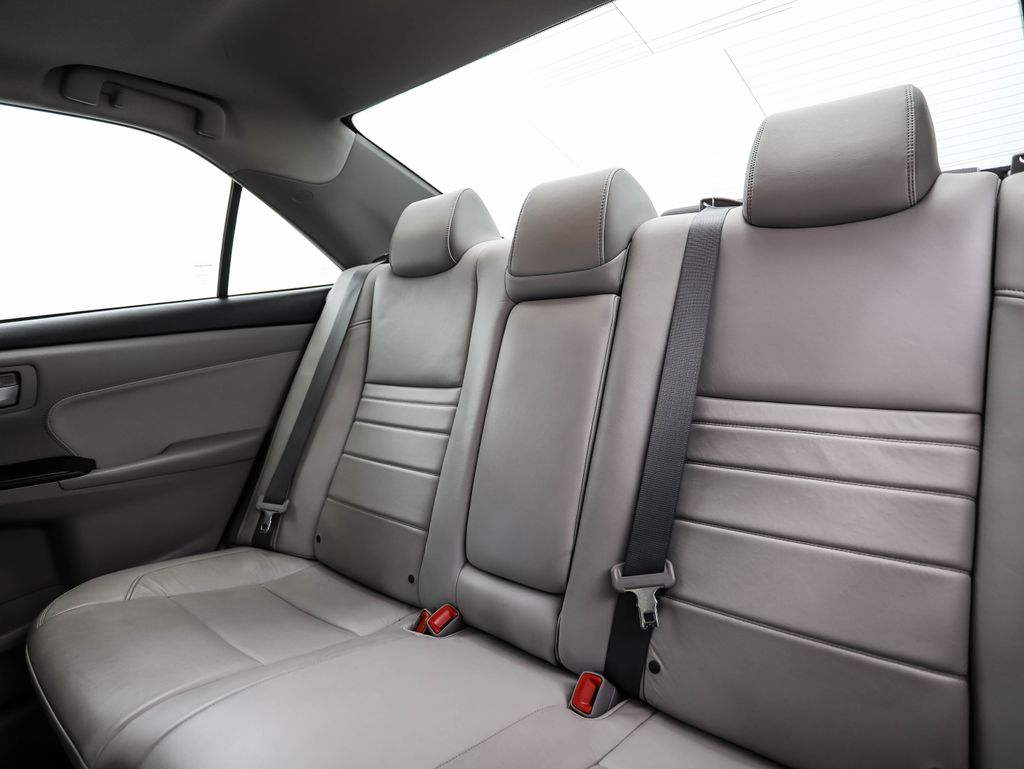 Thumbnail: 2015 Toyota Camry - 22