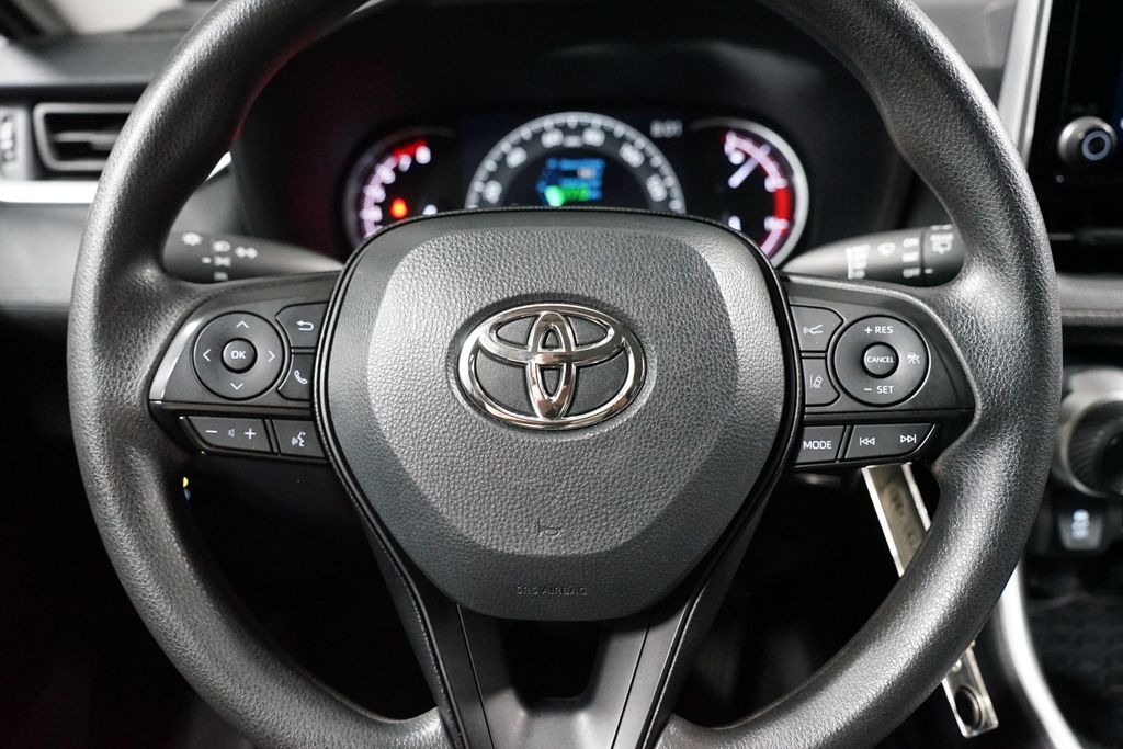 Thumbnail: 2024 Toyota RAV4 - 12
