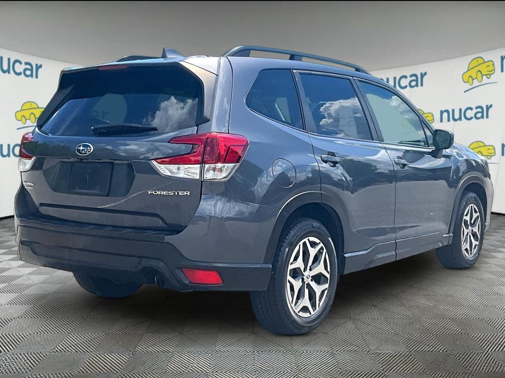 2021 Subaru Forester — photo 6