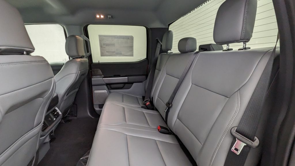 2025 Ford F-150 Lightning Flash - Photo 85