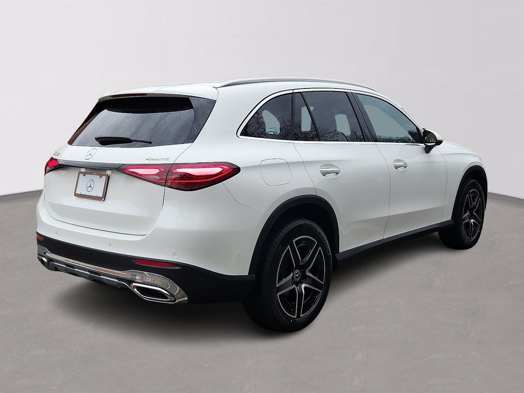 Thumbnail: 2026 Mercedes-Benz GLC - 3