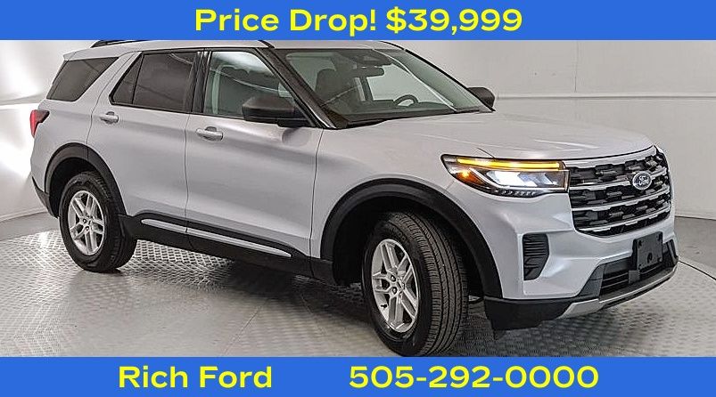 2025 Ford Explorer Active AWD