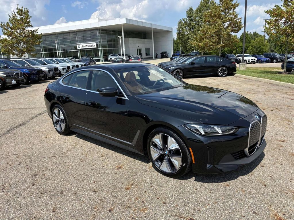 /2025 BMW i4