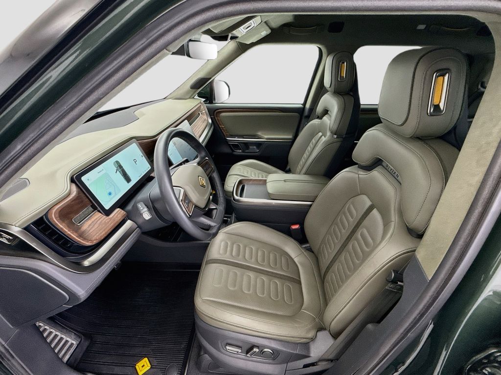 Used 2023 Green Rivian Adventure Dual Motor Large Pack image 5