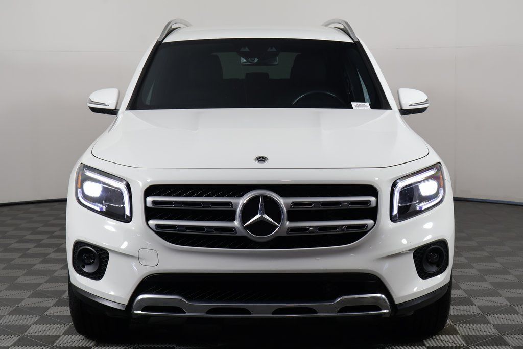 Thumbnail: 2022 Mercedes-Benz GLB - 2