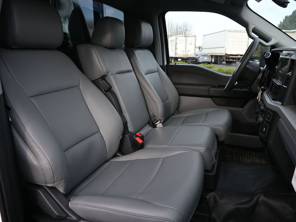 2025 Ford F-550 Chassis XL