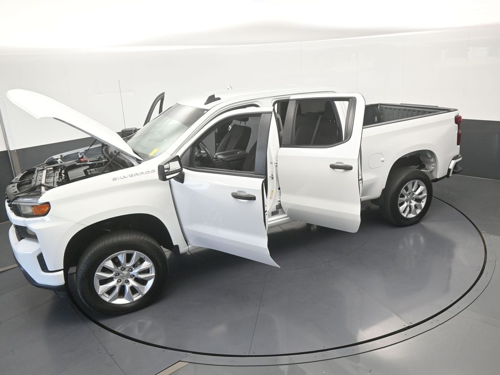 Used 2022 Summit White Chevrolet Custom image 64