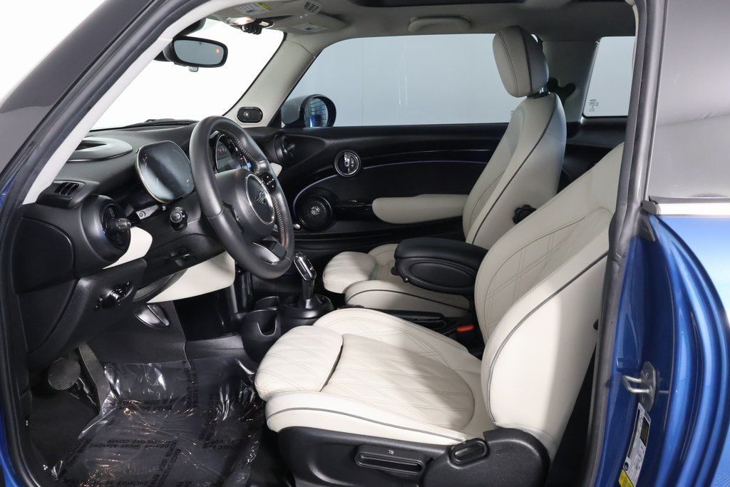 Thumbnail: 2023 MINI Cooper - 9