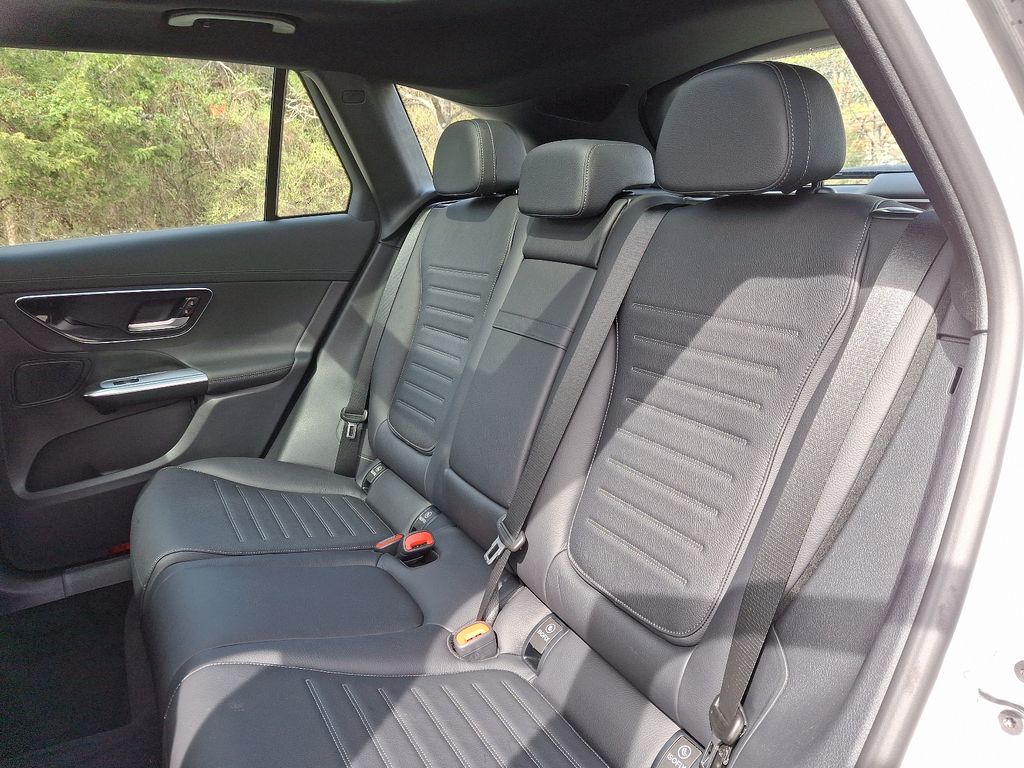 2025 Mercedes-Benz GLC 43 AMG 6