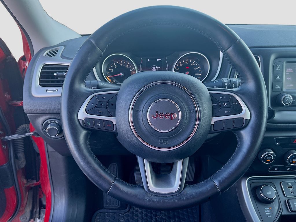 Used 2018 Red Jeep Sport image 16
