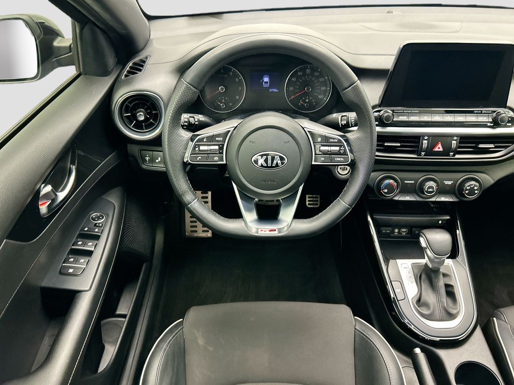 Thumbnail: 2020 Kia Forte - 10