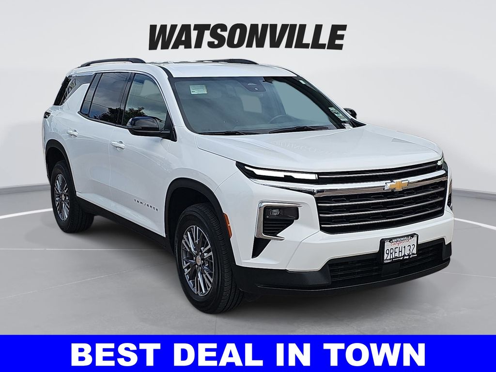 2025 Chevrolet Traverse LT FWD