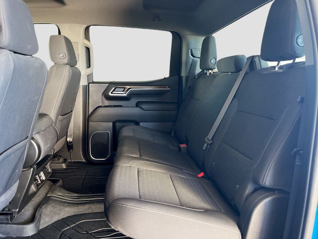 Used 2022 Blue Chevrolet RST image 24