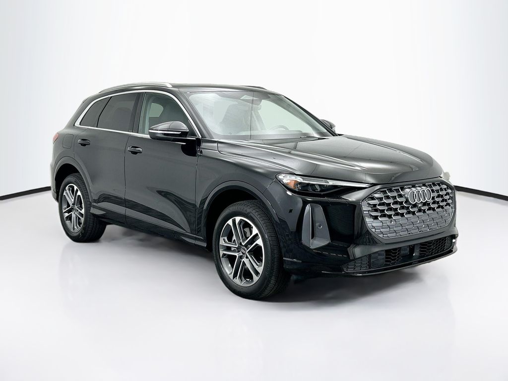 Thumbnail: 2025 Audi Q5 - 3