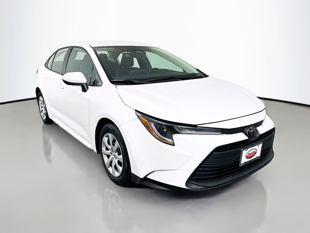 Thumbnail: 2024 Toyota Corolla - 3