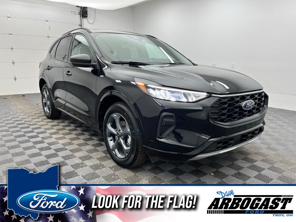 2023 Ford Escape ST-Line AWD