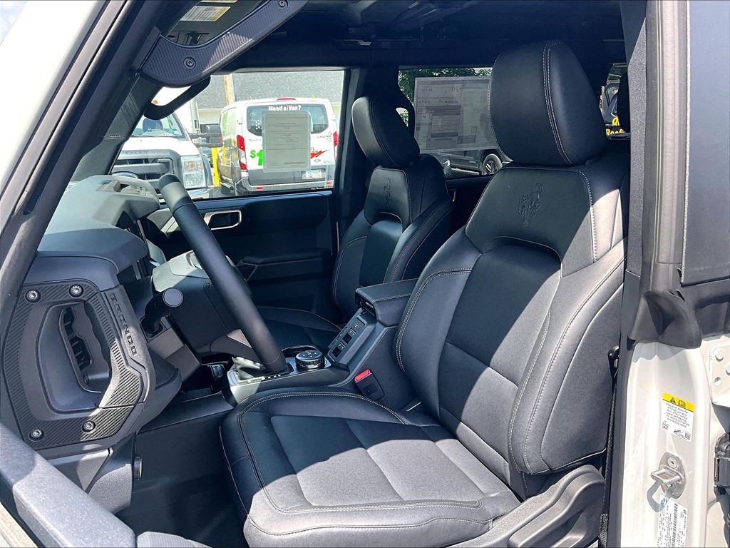 2026 Ford Bronco — photo 10