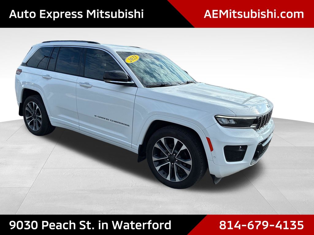 2023 Jeep Grand Cherokee Overland - 0