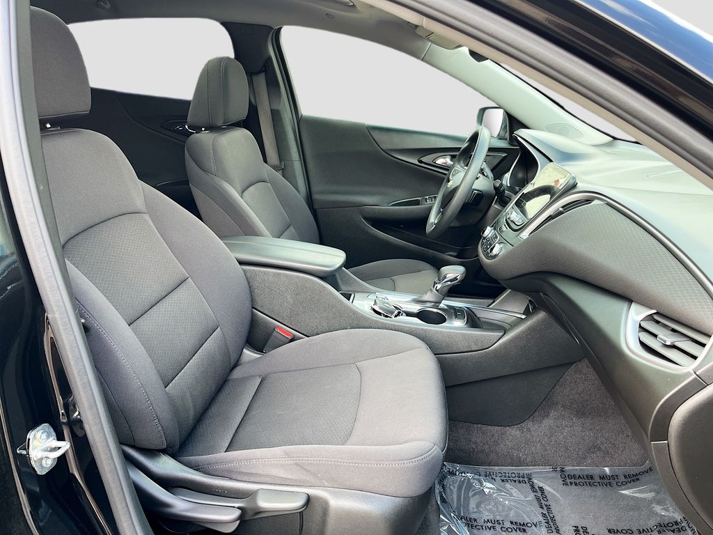 2022 Chevrolet Malibu LT Black at Legacy Ford