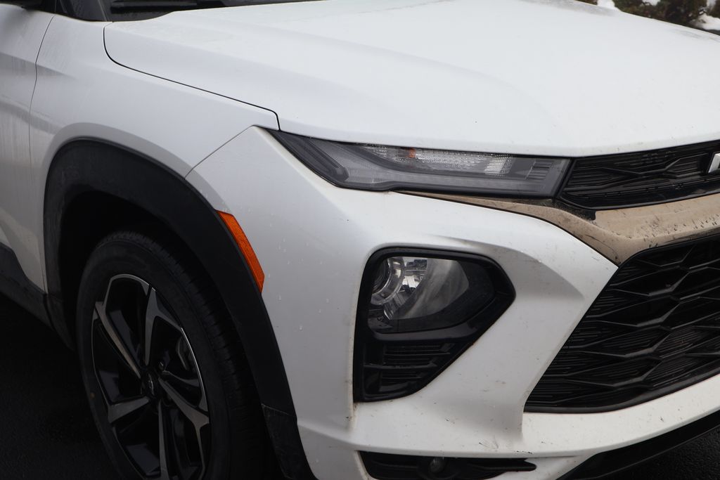 Thumbnail: 2023 Chevrolet TrailBlazer - 4