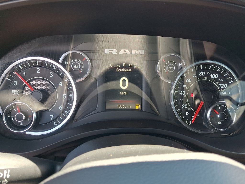 2023 Ram 1500 — photo 21