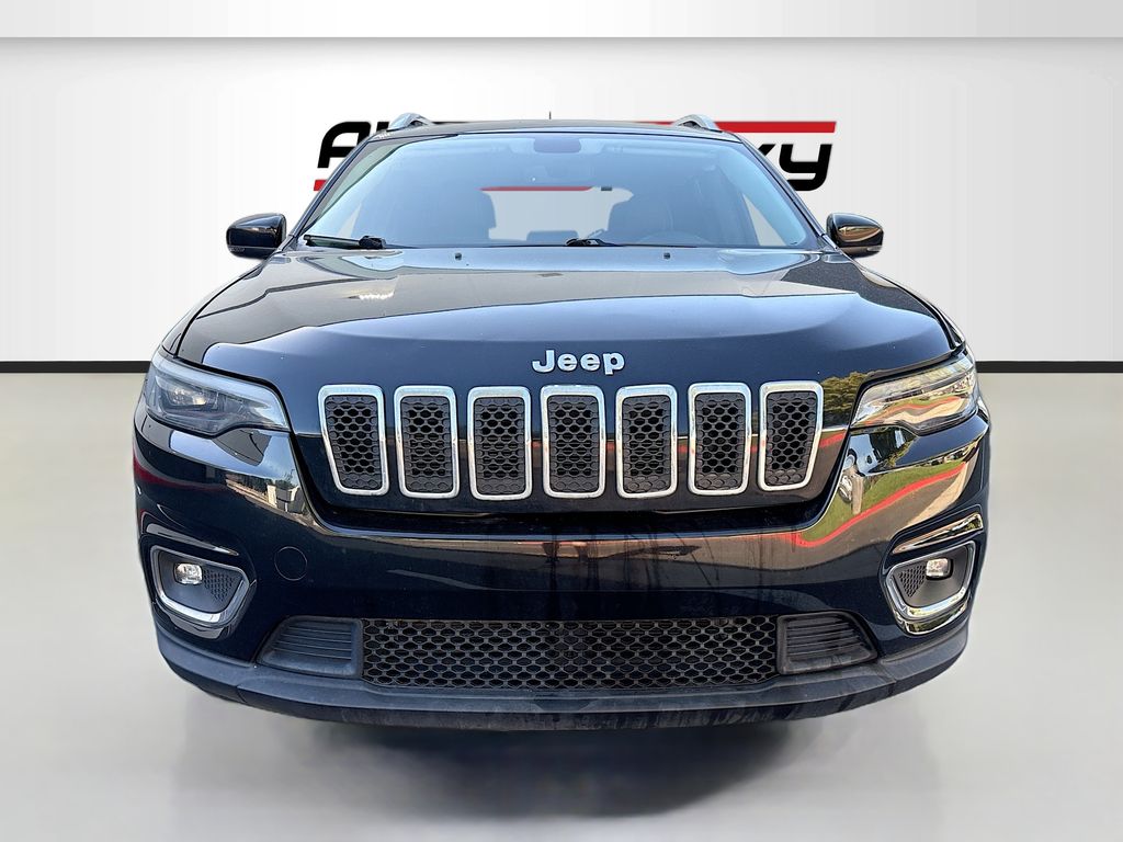 Used 2019 Black Jeep Limited image 2