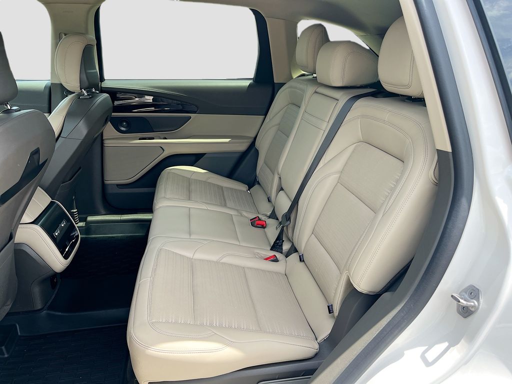 2025 Lincoln Nautilus Reserve White at Cook Ford