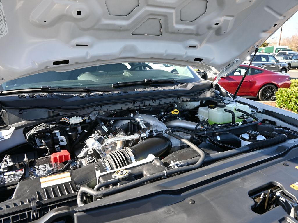 2025 Ford F-350 Super Duty XL