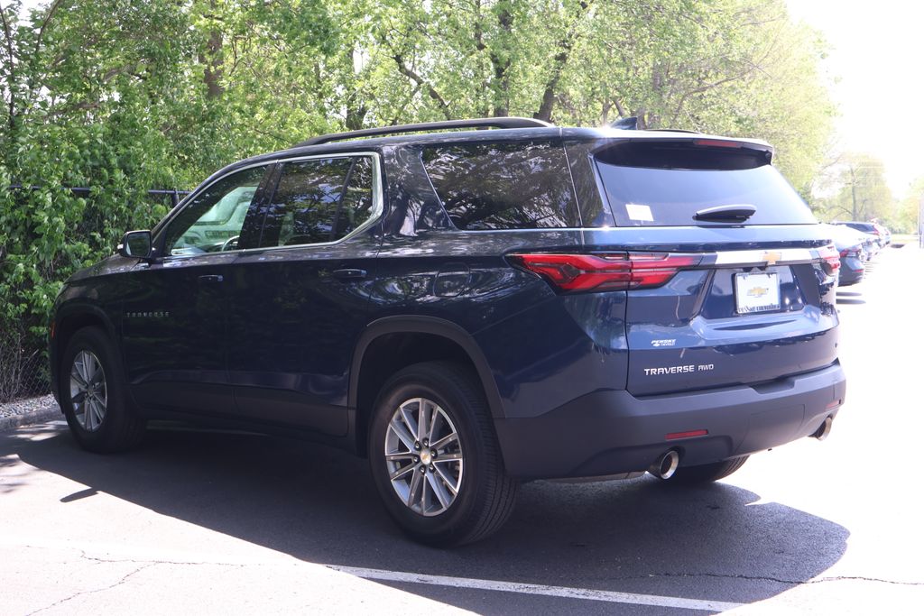 Thumbnail: 2023 Chevrolet Traverse - 6