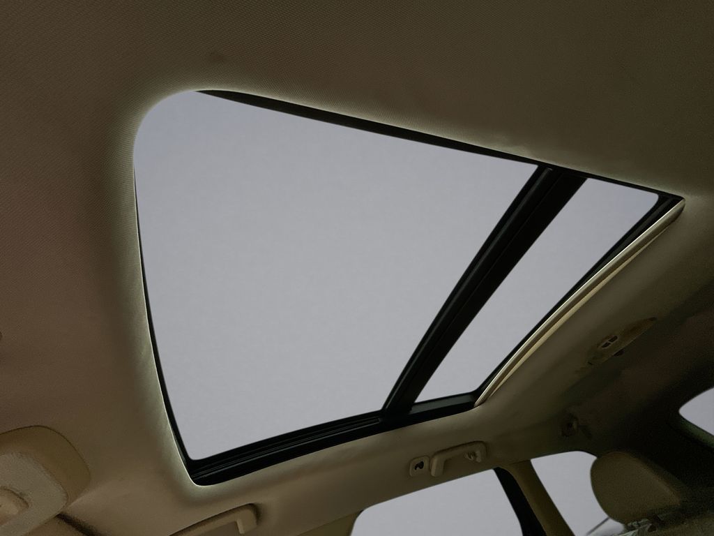 Thumbnail: 2011 Volvo XC60 - 27