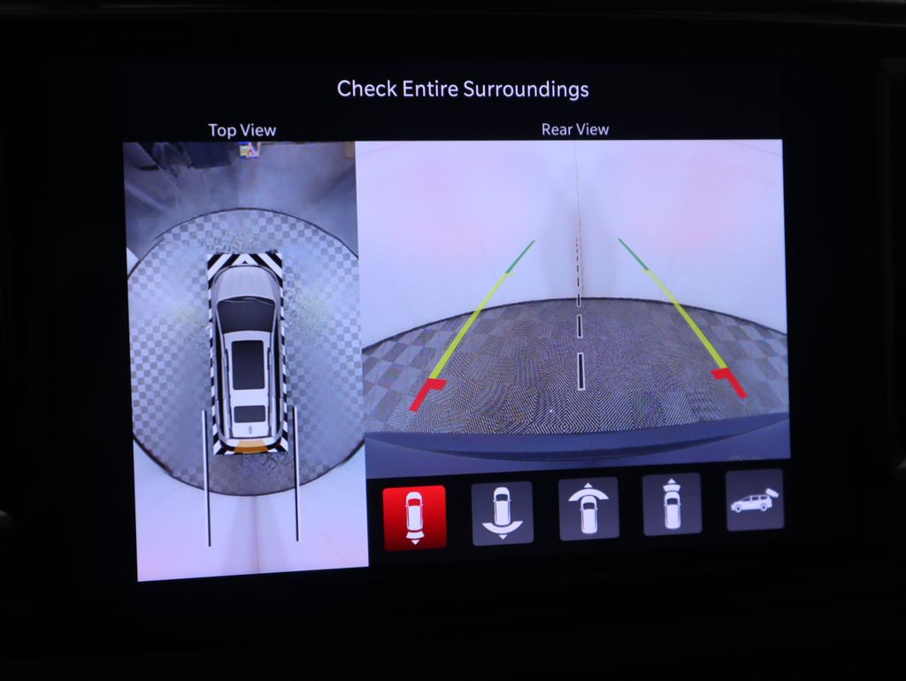 Thumbnail: 2022 Chrysler Pacifica - 15