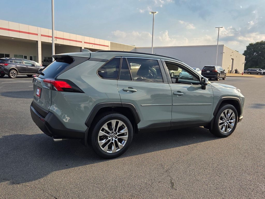 Used 2021 Toyota RAV4 SUV