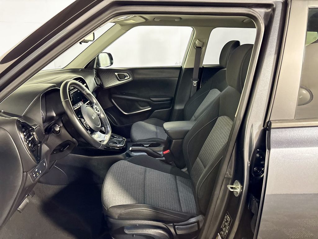2022 Kia Soul GT-Line
