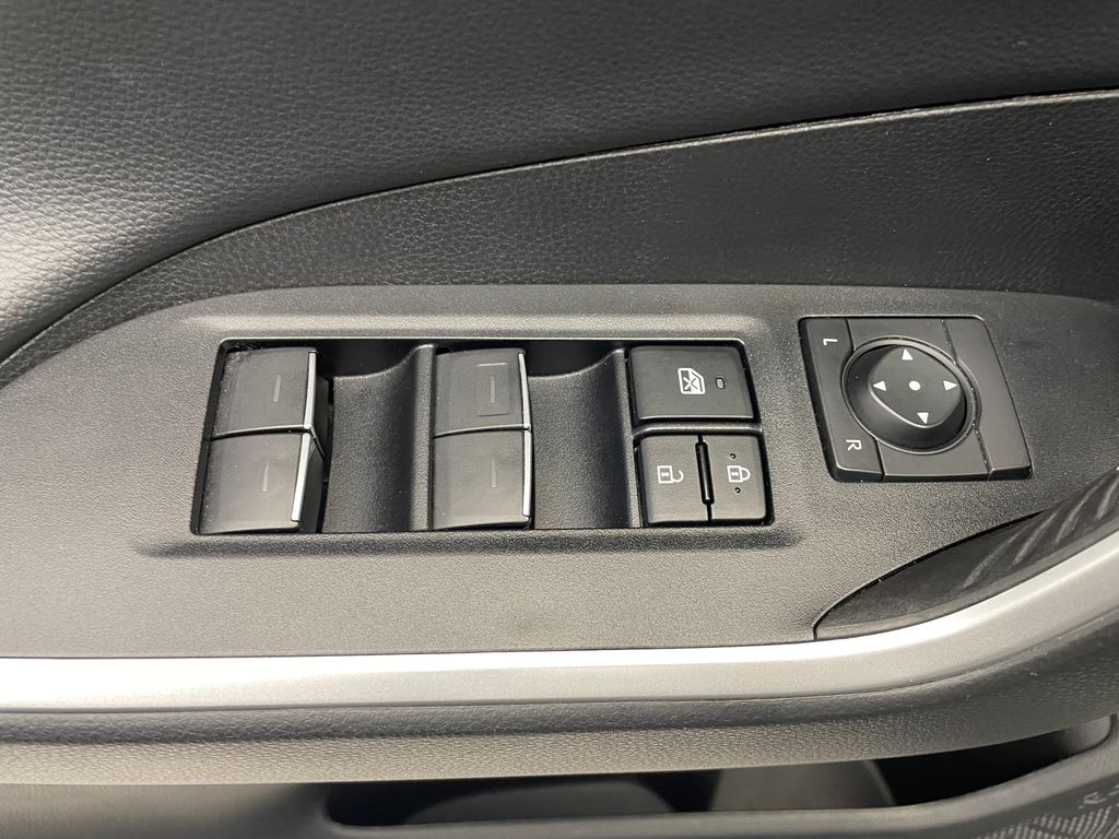 2023 Toyota RAV4 Adventure 10