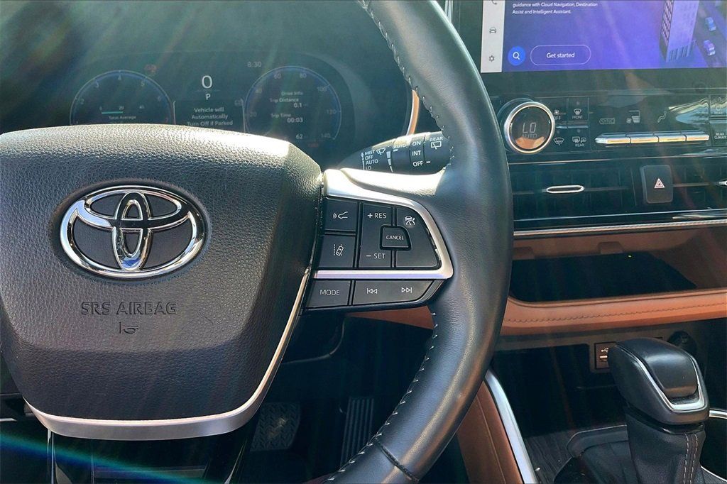 2024 Toyota Highlander