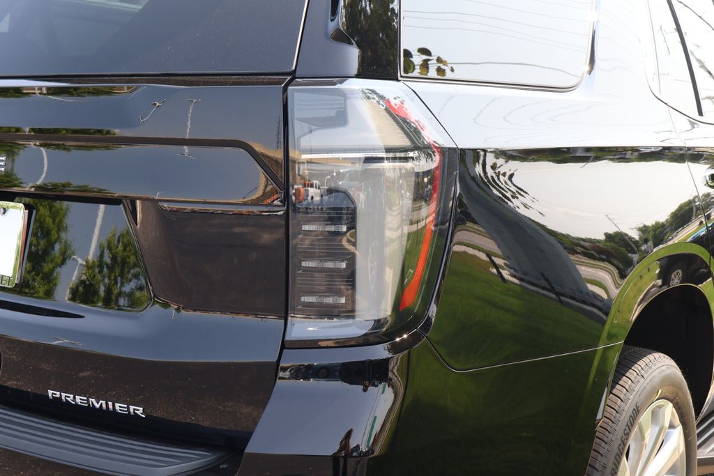 Thumbnail: 2025 Chevrolet Tahoe - 9