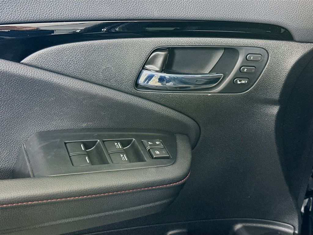 Thumbnail: 2026 Honda Ridgeline - 19