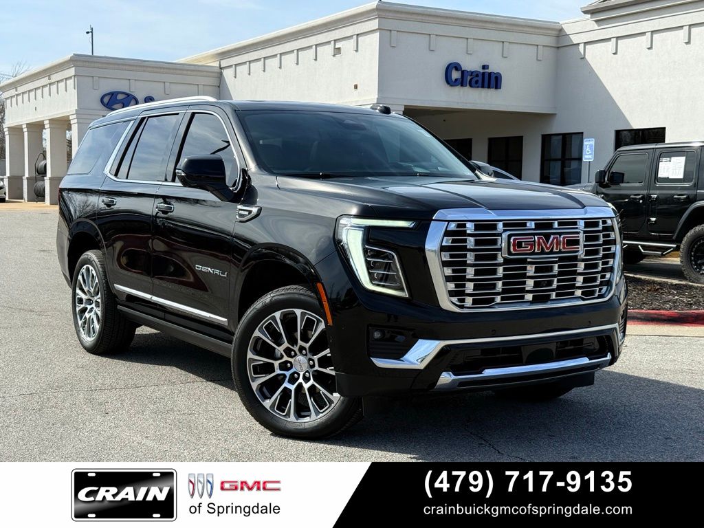 Onyx Black 2025 GMC Yukon SUV / Crossover Four-Wheel Drive
