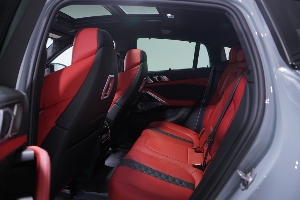 Thumbnail: 2024 BMW X6 - 9