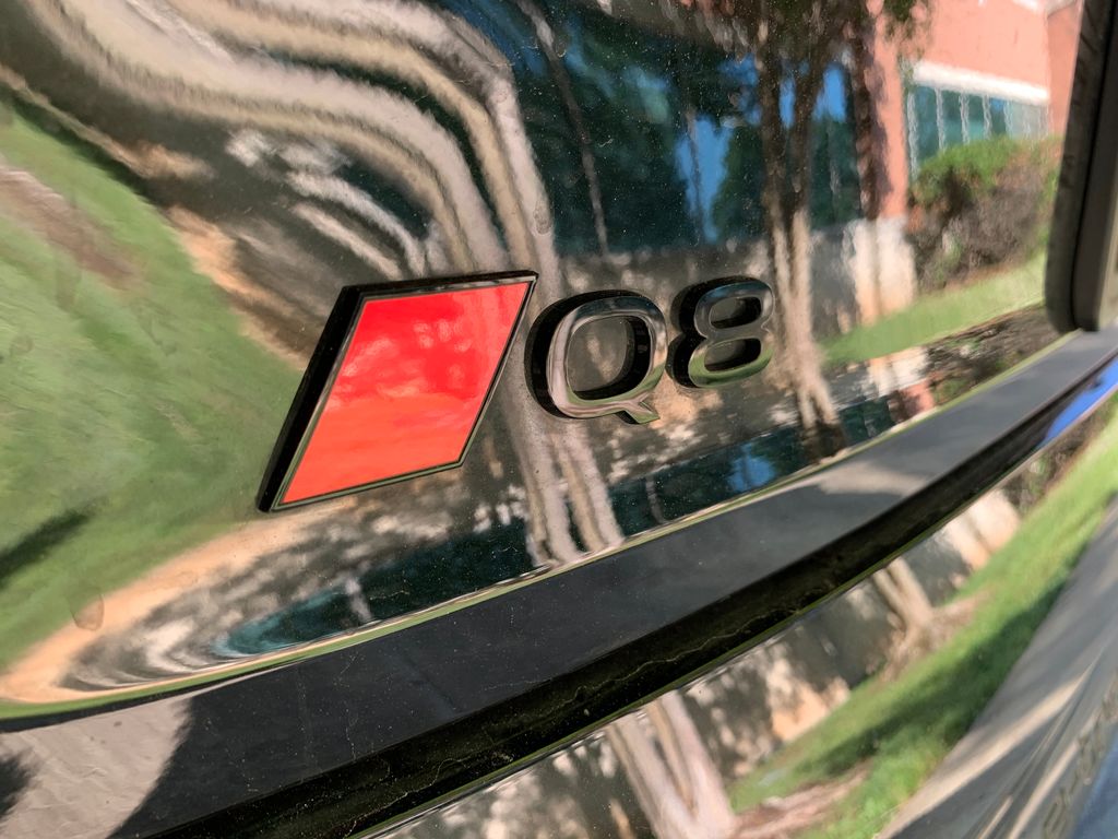 Thumbnail: 2024 Audi Q8 e-tron - 8